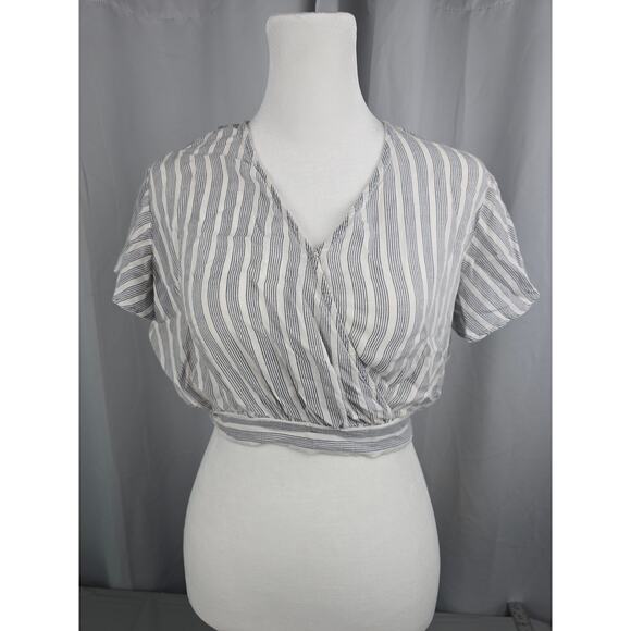 Favluv Cottagecore Women's Striped Tie‎ Back Top Striped - Picture 4 of 16